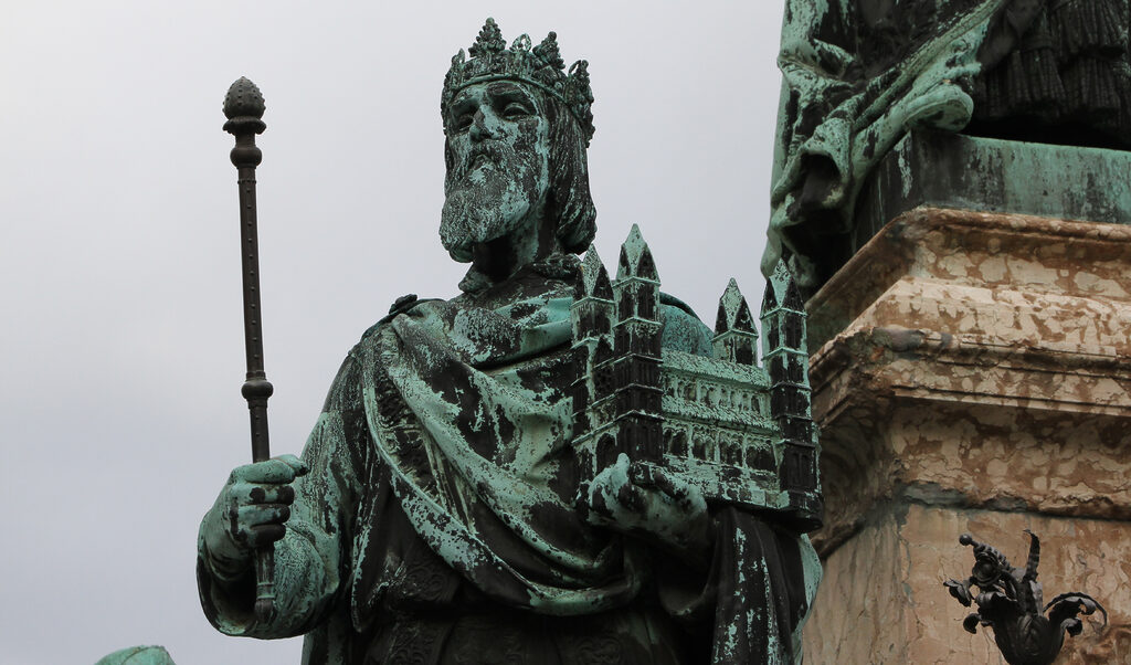 Bamberg Maximiliansplatz, Kaiser Heinrich Ⅱ. mit Dom