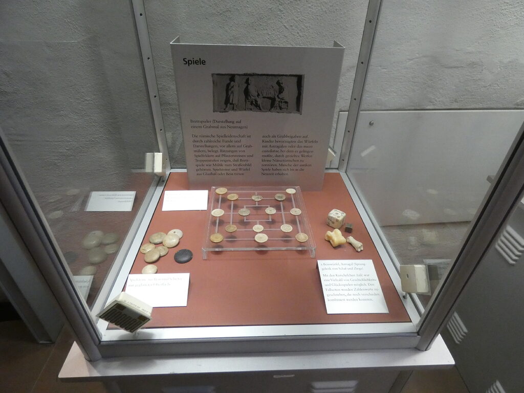Spiele im Arch&auml;ologischen Museum Frankfurt/Main 2024 (📷 ich)